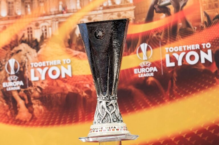 Χωρίς το μεγάλο ντέρμπι στο Europa League