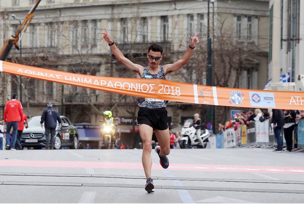 Γκελαούζος και Πετρουλάκη νικητές στον Ημιμαραθώνιο