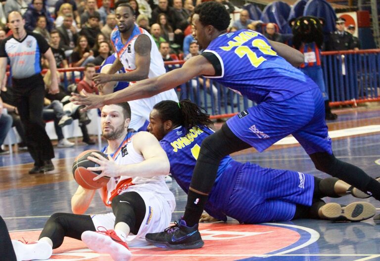 Στο… νήμα έμεινε ζωντανός ο Πανιώνιος