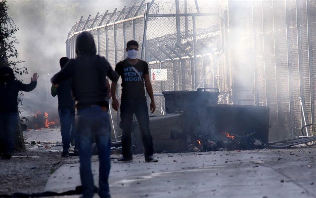 ΝΥ Τimes : Λέσβος, το νησί της απελπισίας