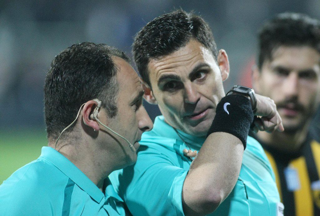 Ο Κομίνης επιμένει στο Φύλλο Αγώνα