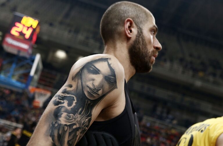 Συγκινεί ο Παναγιώτης Βασιλόπουλος (pic)