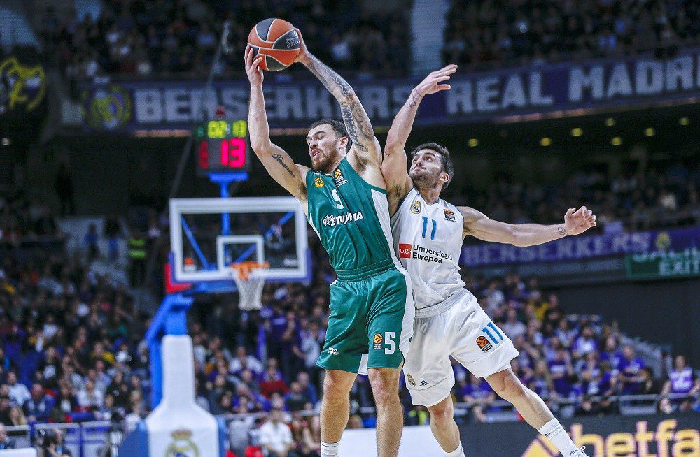 Οι ευχές του Τζέιμς στον Καμπάτσο