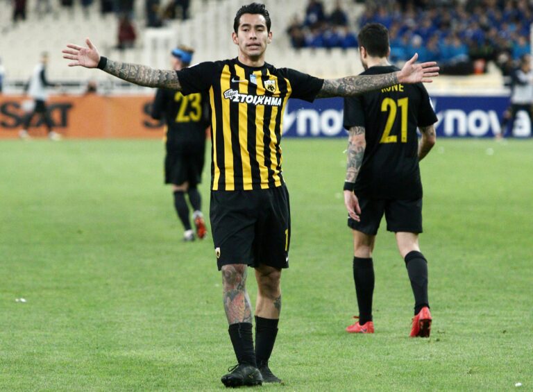 Τinta Αmarilla: «Η ΑΕΚ δεν πετάει λευκή πετσέτα για τον Αραούχο»