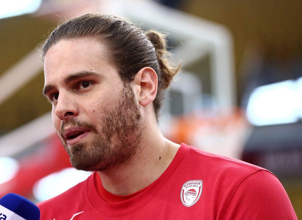 Ο Μπόγρης, ο Παναθηναϊκός και ο νέος… παπάς!