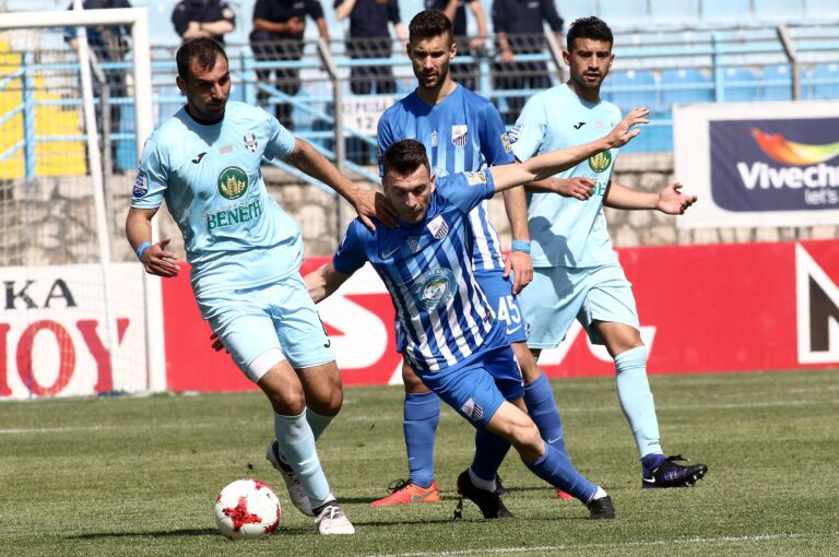 Βόλεψε και τους δύο