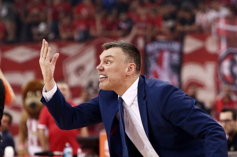 Σάρας: «Δεν θέλει κάποια βοήθεια ο Σφαιρόπουλος»