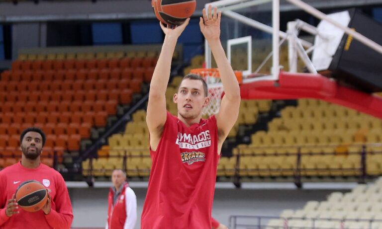 Ουίλτζερ: «Να πάρουμε τη νίκη έστω και με έναν πόντο»