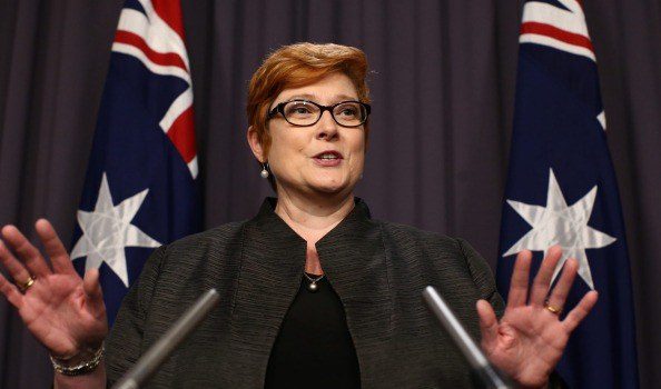 Υπουργός Άμυνας Αυστραλίας: «Η Αυστραλία υποστηρίζει τα χτυπήματα κατά της Συρίας»