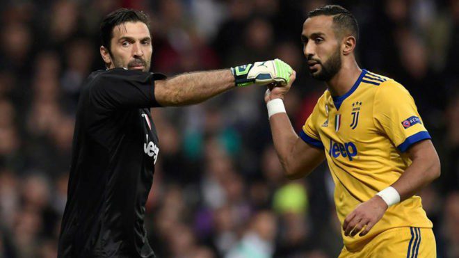 Μπουφόν εναντίον δημοσιογράφων