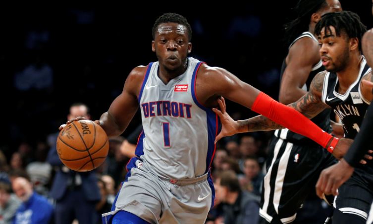 Εύκολες νίκες για Χοκς και Πίστονς