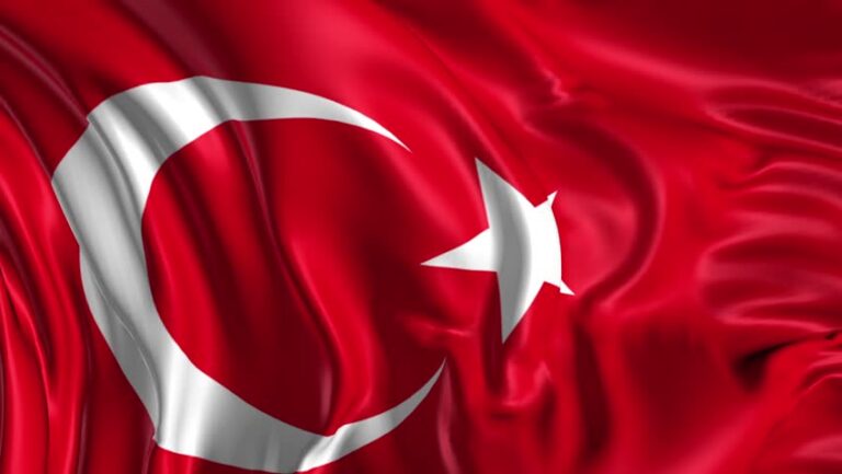 Η Τουρκία βγάζει τη Δευτέρα το γεωτρύπανο «Πορθητής» στην ανατολική Μεσόγειο