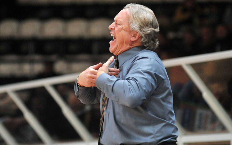 Αναλαμβάνει τον Πανιώνιο ο Γιατζόγλου!