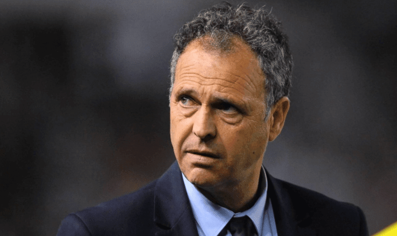 Με Καπαρός συνεχίζει η Σεβίλλη