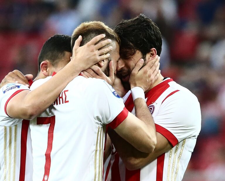 «Κλείδωσε» την τρίτη θέση με γκολάρες και «μηνύματα»!