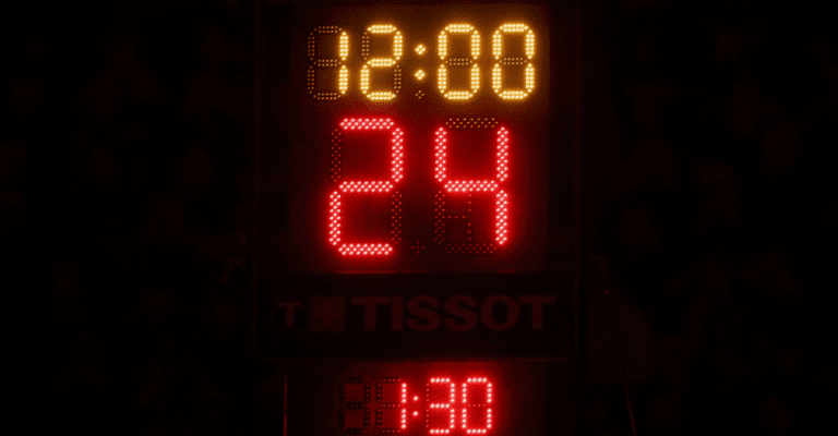 Το «24» που έφερε επανάσταση στο μπάσκετ (pics/vid)