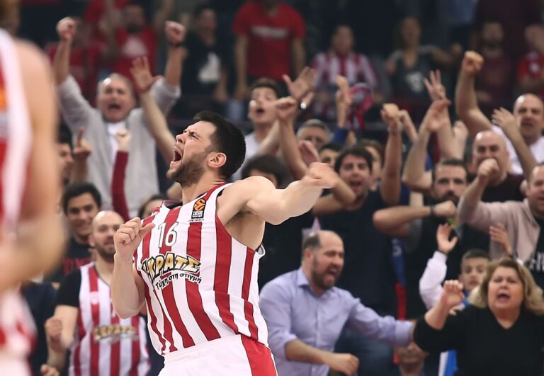 «Ταύρος» ο Παπανικολάου