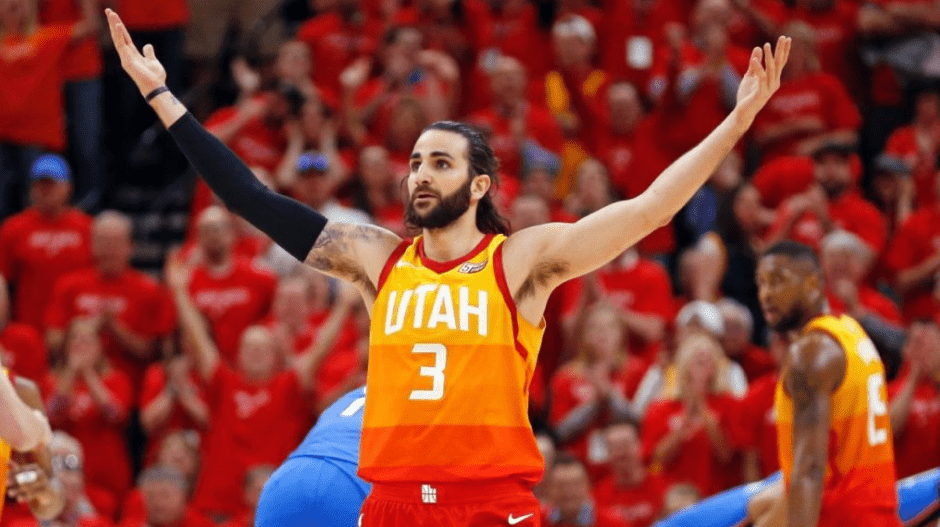 Το τρελό buzzer beater του Ρούμπιο (vid)