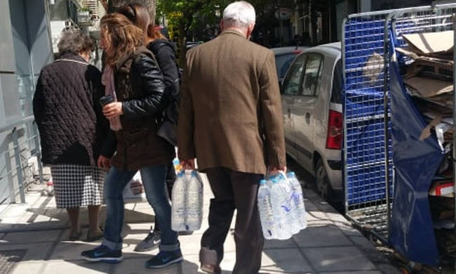 Εισαγγελική έρευνα στη Θεσσαλονίκη για το πρόβλημα με το νερό