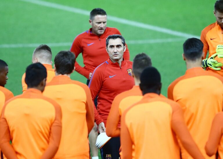 El Mundo Deportivo: «Ο Βαλβέρδε κινδυνεύει αν δεν πάρει νταμπλ»