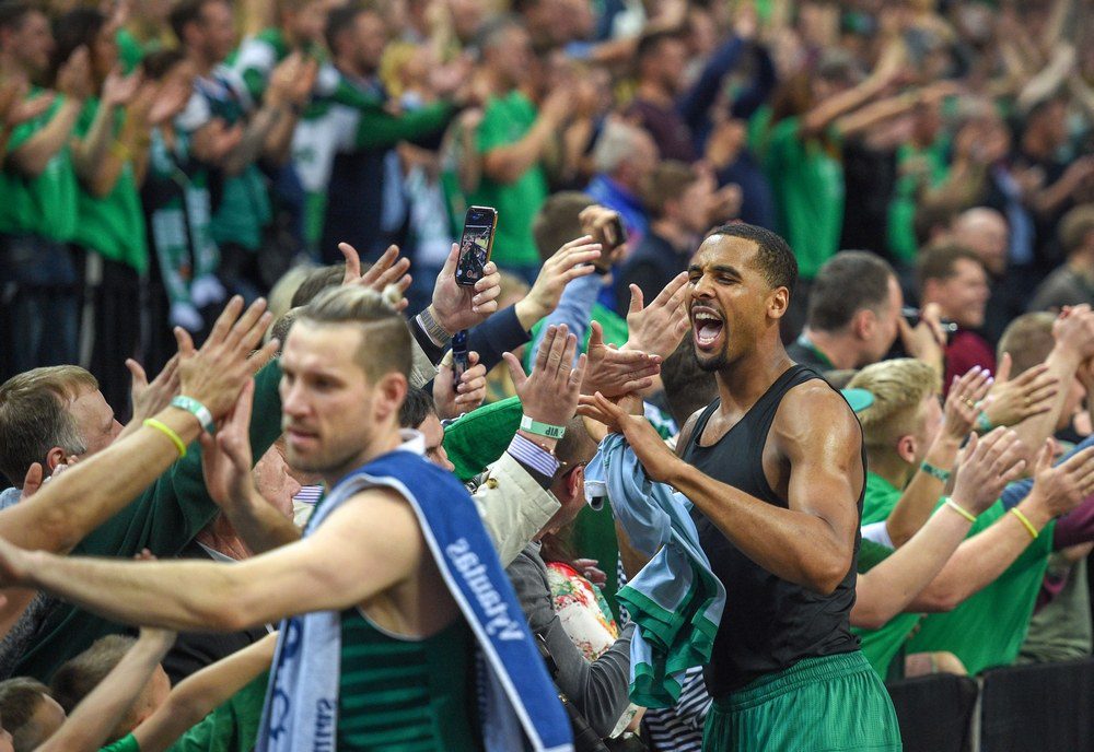 Έτσι έγραψε ιστορία η Ζαλγκίρις (vid)