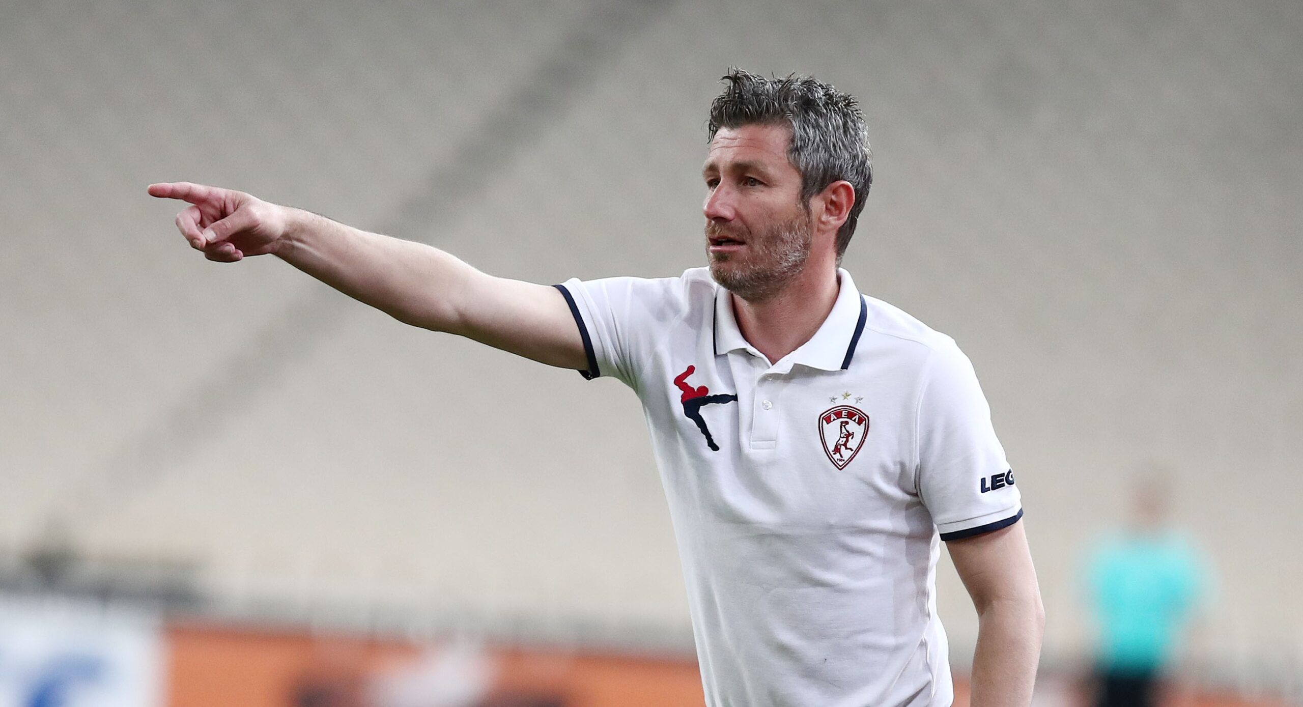 Τρολάρισμα: O Λάζαρος στο… μπλουζάκι του Αντωνίου (vid)