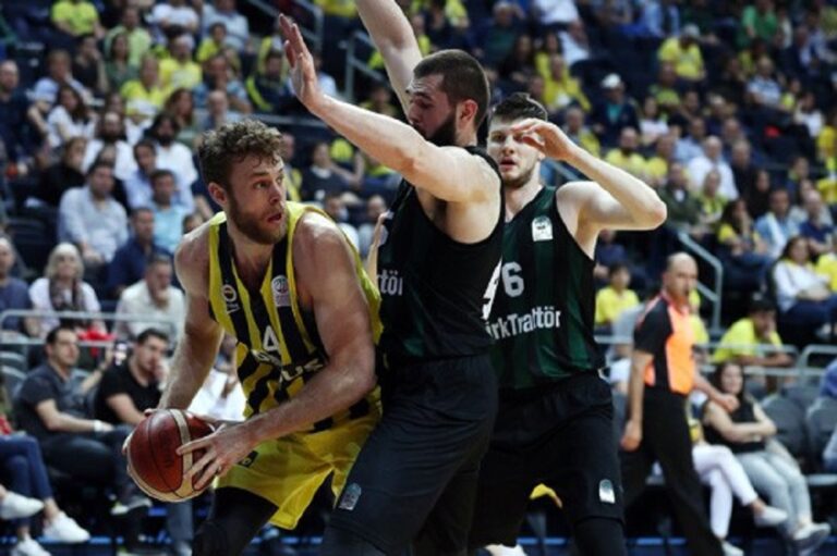 Επιστροφή στις νίκες για τη Φενέρ