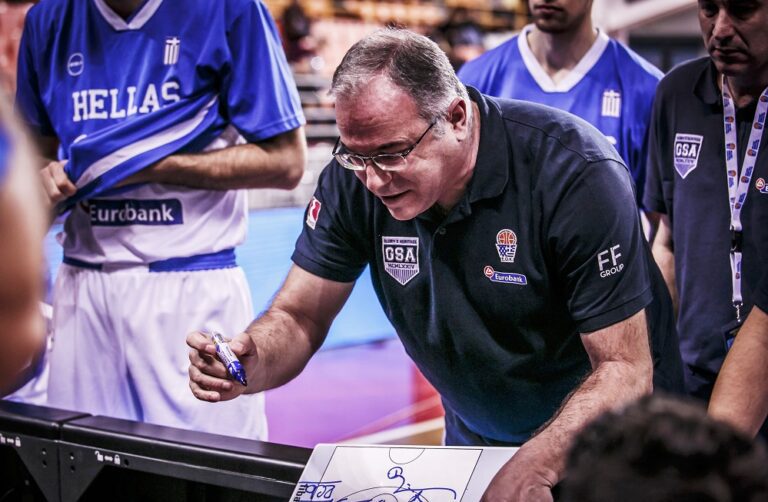 Γιατί… κόπηκαν οι ΝΒΑερ και το δίλημμα του Σλούκα