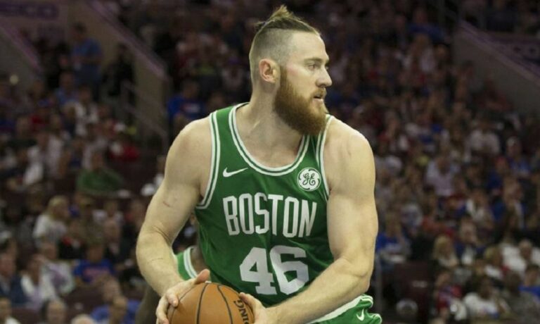 «Μπέινς από εκεί είναι το καλάθι»! (vid)