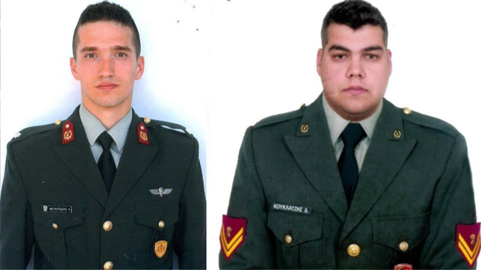 Νίκος Βούτσης: Επικοινώνησε με τους γονείς των δύο Ελλήνων στρατιωτικών