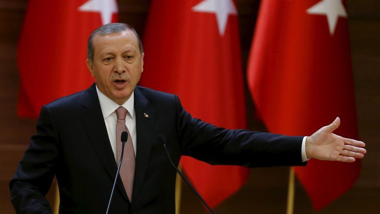 Το Twitter «φλέγεται»: Τούρκοι χρήστες κατά Ερντογάν