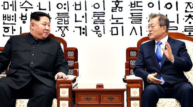 Βόρεια και Νότια Κορέα: Συνάντηση στην αποστρατικοποιημένη ζώνη