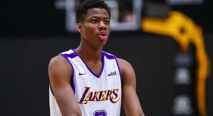 Κώστας Αντετοκούνμπο: «Διαφέρω από τον Γιάννη» (vid)