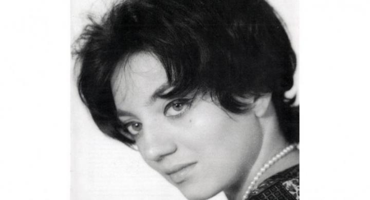 «Έφυγε» η τραγουδίστρια Ζωή Κουρούκλη