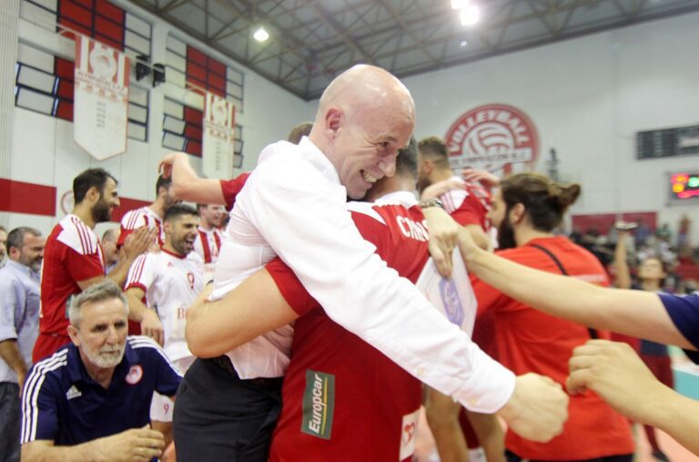 Μουνιόθ στο Sportime.gr: «Τυχερός που είμαι στον Ολυμπιακό»