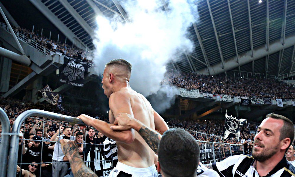 Αυτό για τον πατέρα σου…