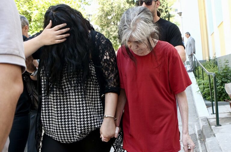 Πετρούπολη: Σοκάρει η 19χρονη παιδοκτόνος