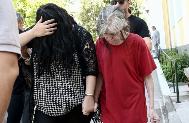 Στη φυλακή η 19χρονη παιδοκτόνος