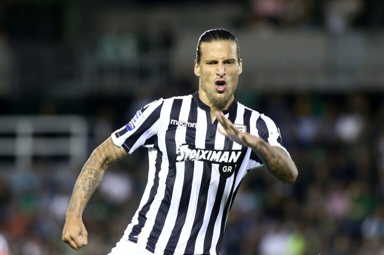 Στιγμές χαλάρωσης για τον Αλεξάνταρ Πρίγιοβιτς (pics)