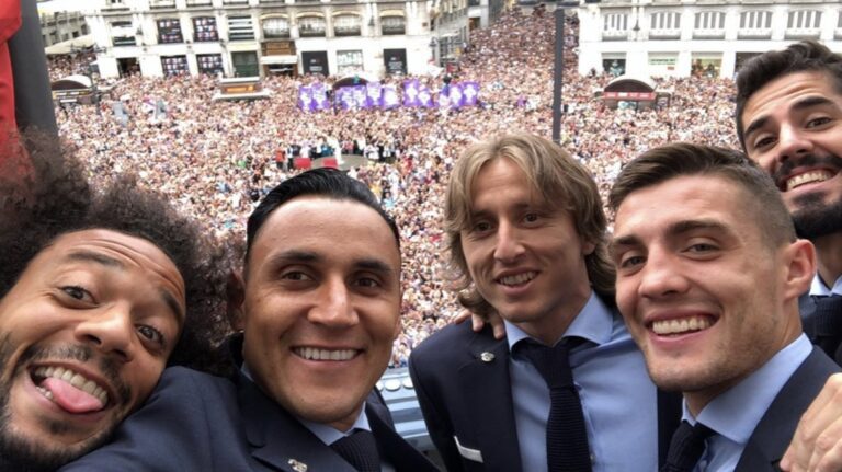 Στο ίδιο έργο… θριαμβευτές! Η γιορτή της Ρεάλ (pics+vids)