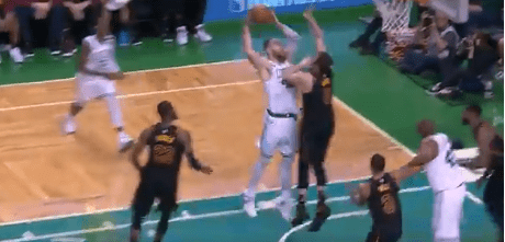 Ομηρικές μάχες και… μεγαλειώδης τάπα του Λοβ! (vid)