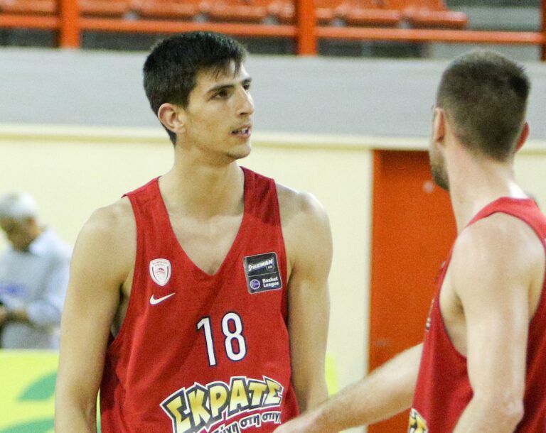 Έκανε ντεμπούτο ο Τσουμάνης