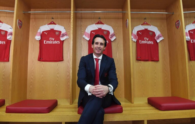 Έμερι: «Μόνο οι Οσπίνα, Τζένκινσον, Κάμπελ μπορεί να φύγουν»