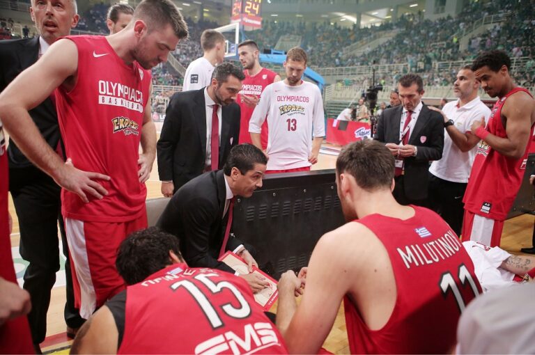 «Γκρίνια» Ολυμπιακού για τη διαιτησία