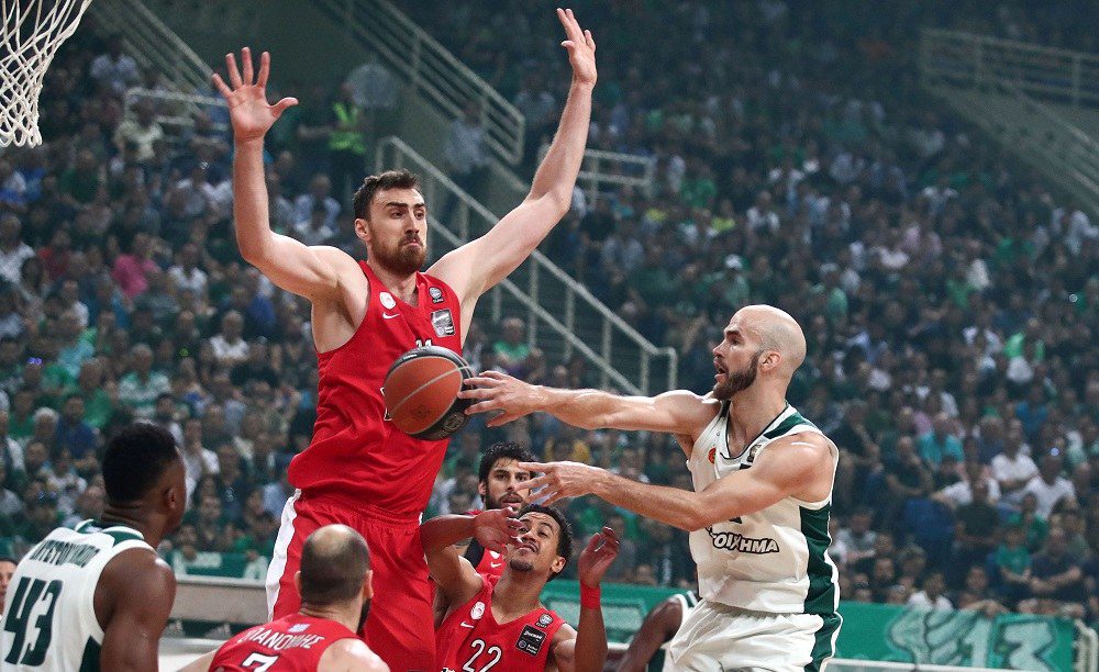 Διπλό ρεκόρ καριέρας και «αναρρίχηση» του Καλάθη