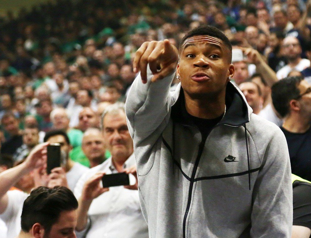 Το σχόλιο του Giannis για τον Θανάση… (pic)