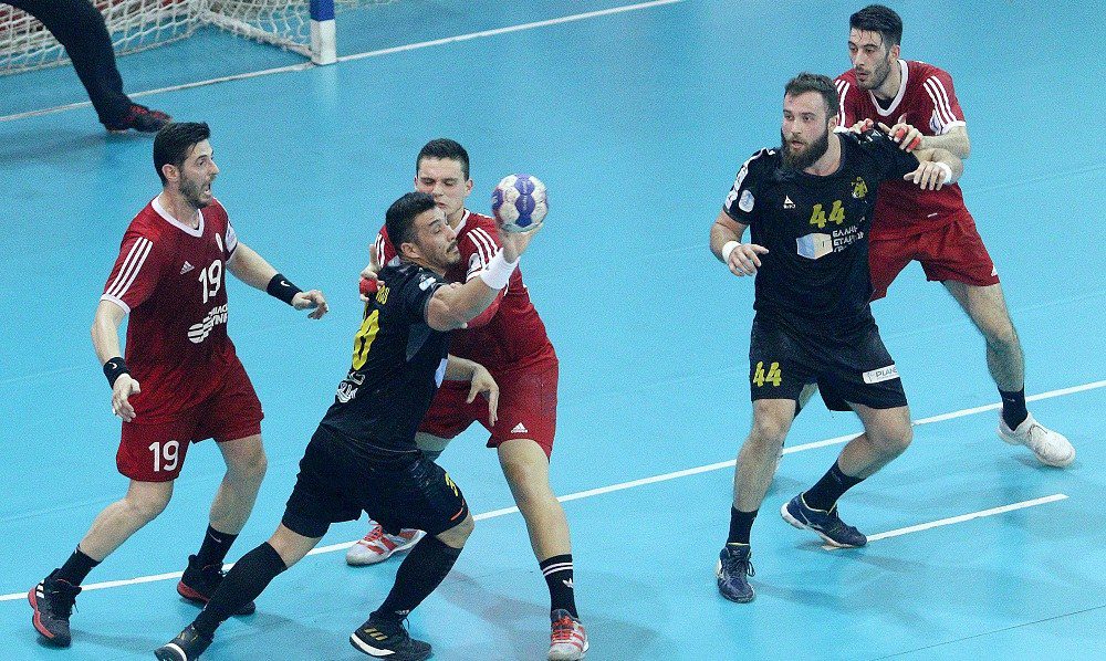 «Καίει» το φύλλο αγώνα Ολυμπιακό και παίκτες