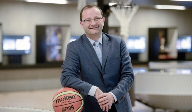Ο Μπάουμαν Γενικός Γραμματέας της FIBA μέχρι το 2031
