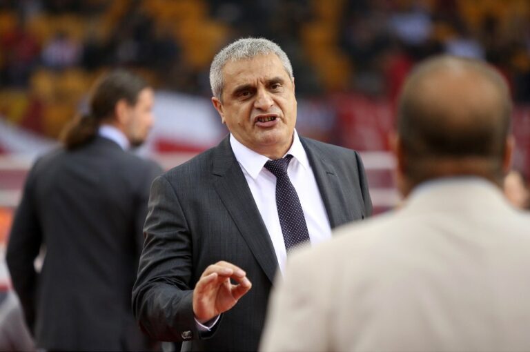 Η νέα επιστροφή του Αργύρη Πεδουλάκη