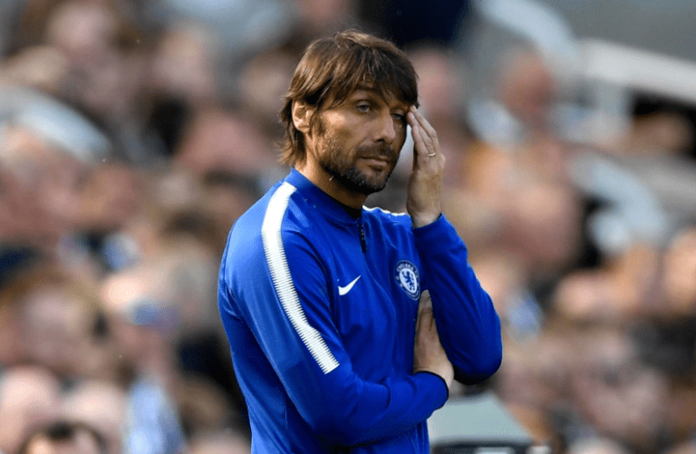 «Υποψήφιος για τον πάγκο της Μίλαν ο Κόντε»